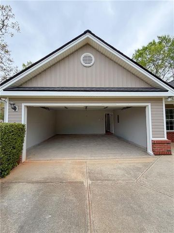 2504 Marixa Drive, Statham, GA 30666