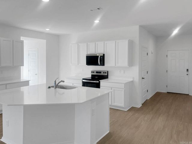 6308 Warwick Drive, Bryant, AR 72002