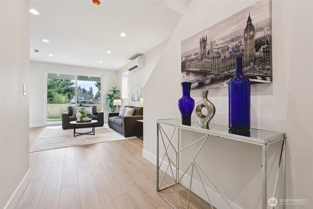 23801 100th Avenue SE, Kent, WA 98031