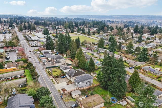 23801 100th Avenue SE, Kent, WA 98031