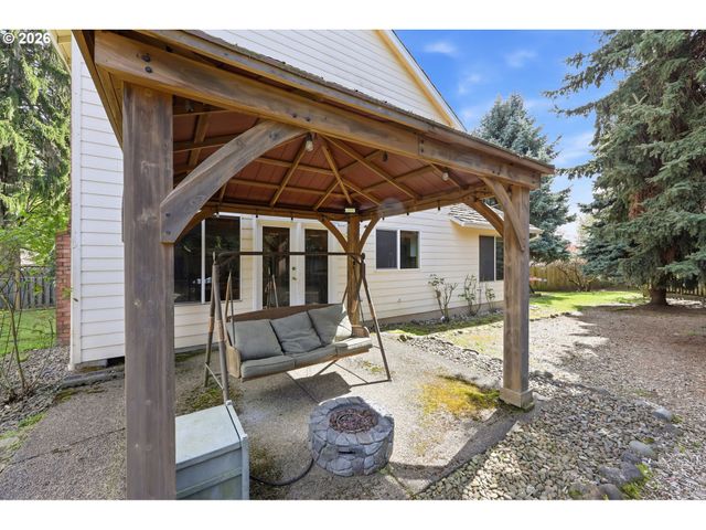 15131 Se 127TH Ave, Clackamas, OR 97015