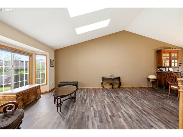 15131 Se 127TH Ave, Clackamas, OR 97015