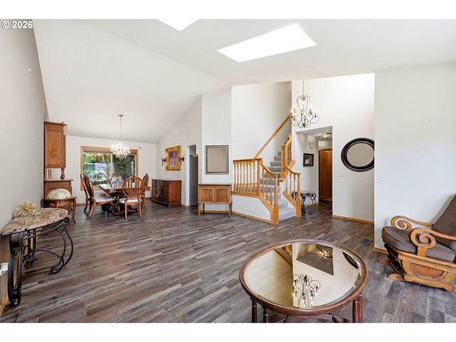 15131 Se 127TH Ave, Clackamas, OR 97015