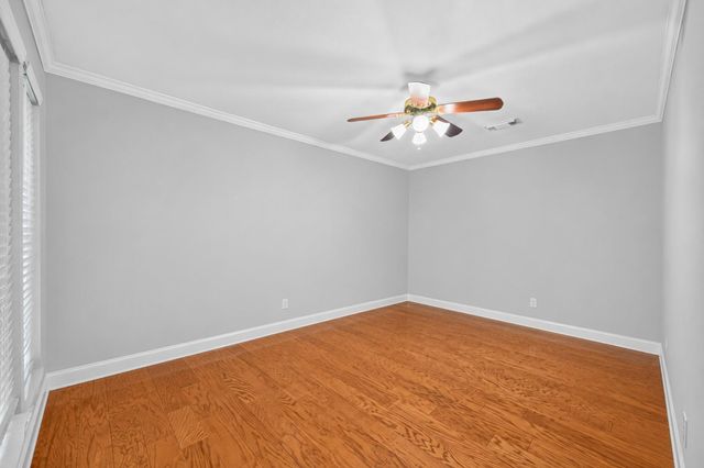 2207 Laurel Hill Drive, Kingwood, TX 77339
