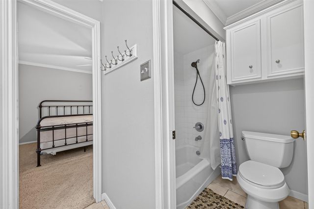 2207 Laurel Hill Drive, Kingwood, TX 77339
