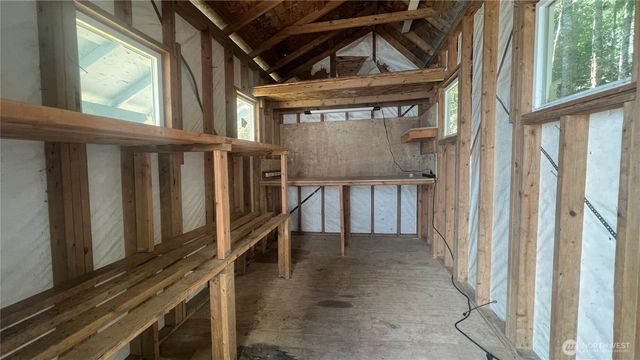 20247 Robin Lane NE, Suquamish, WA 98392