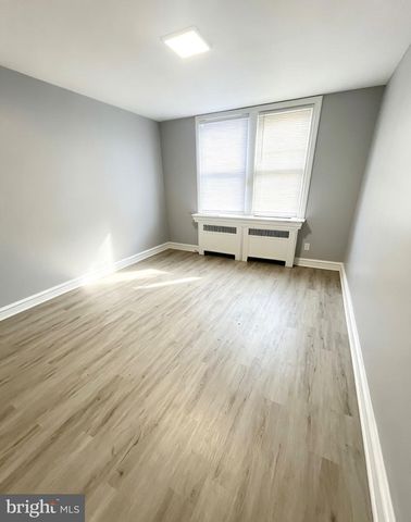 3338 DISSTON ST, Philadelphia, PA 19149