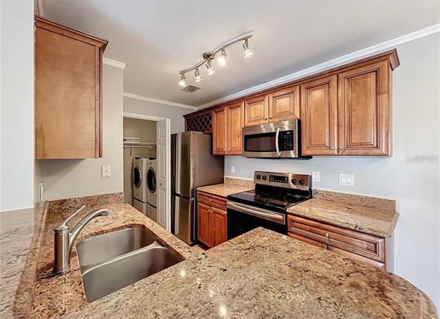 2513 GRASSY POINT DRIVE 107, Lake Mary, FL 32746