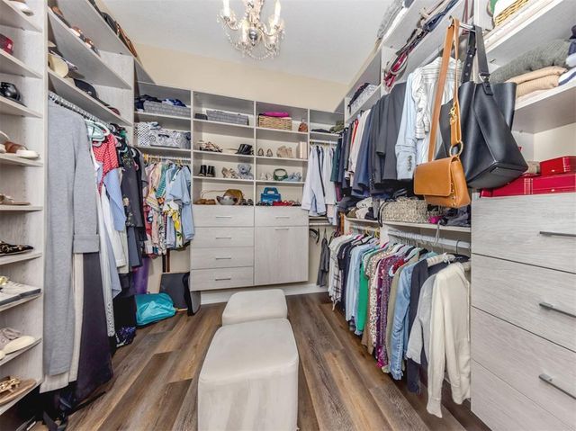 258 MONTELLUNA DRIVE, North Venice, FL 34275