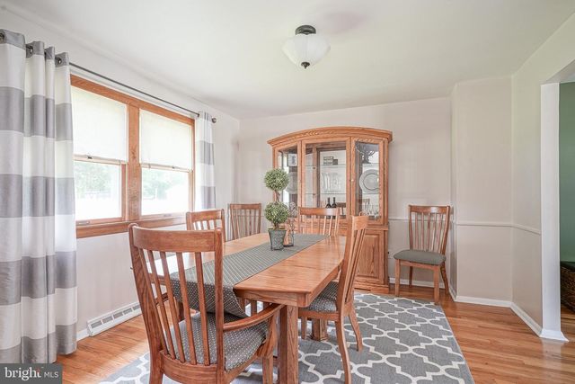 14 WHITE BIRCH RD, Blackwood, NJ 08012