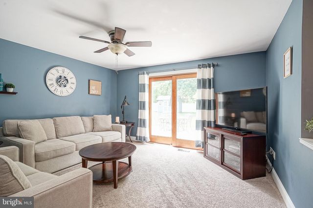 14 WHITE BIRCH RD, Blackwood, NJ 08012
