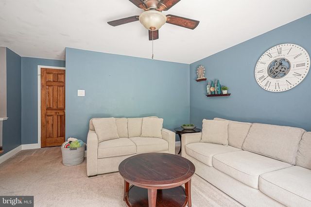 14 WHITE BIRCH RD, Blackwood, NJ 08012