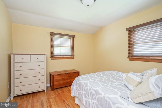 14 WHITE BIRCH RD, Blackwood, NJ 08012