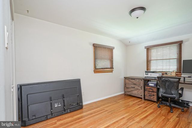 14 WHITE BIRCH RD, Blackwood, NJ 08012