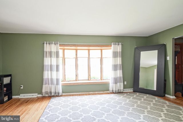 14 WHITE BIRCH RD, Blackwood, NJ 08012
