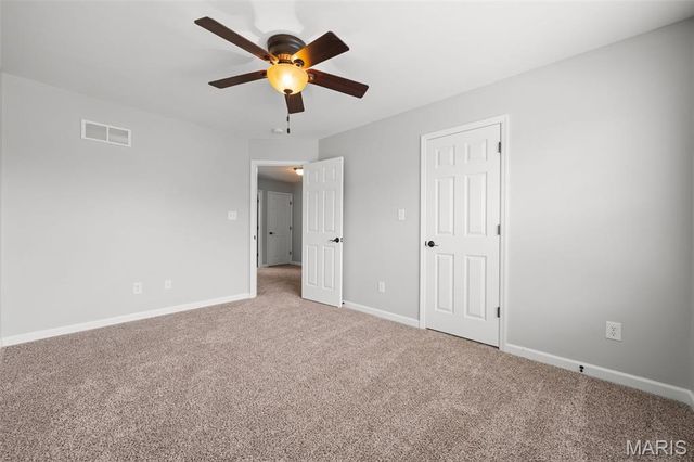 1113 Centre Lake Drive, St Peters, MO 63376