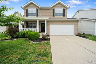 1113 Centre Lake Drive, St Peters, MO 63376