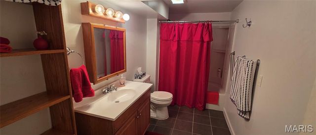 10531 Crecelius Drive, St Louis, MO 63123