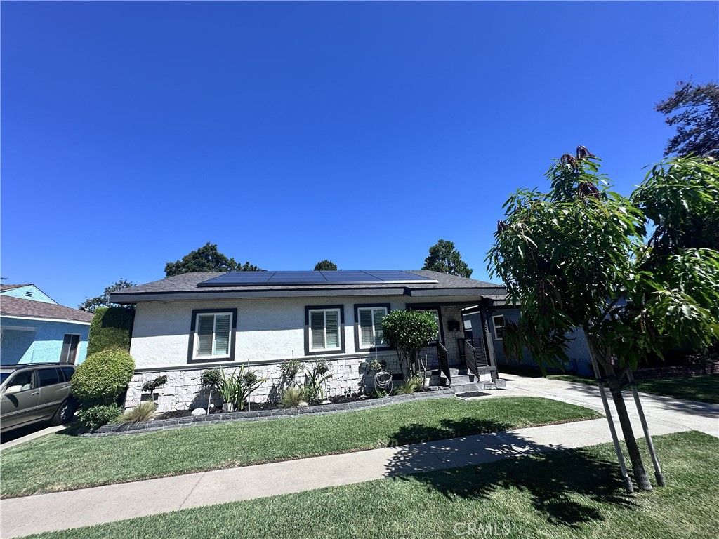 5133 Hedda St, Lakewood, CA 90712