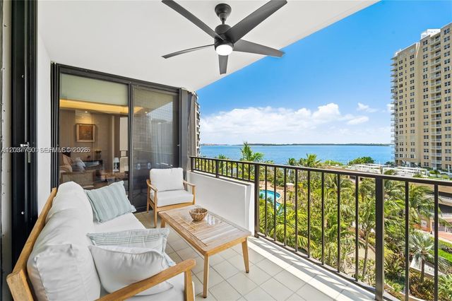520 Brickell Key Dr A713, Miami, FL 33131