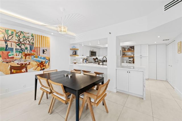 520 Brickell Key Dr A713, Miami, FL 33131