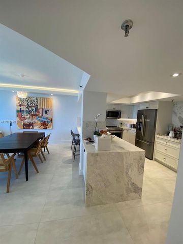 520 Brickell Key Dr A713, Miami, FL 33131