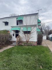 1427 E 252nd Street, Euclid, OH 44117