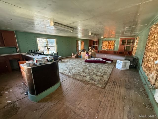 31 Edgewood Drive, Selma, AL 36701