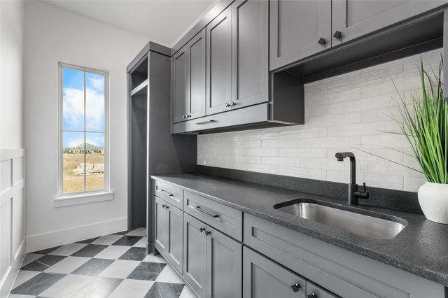 2004 Rana Drive, Cresson, TX 76035