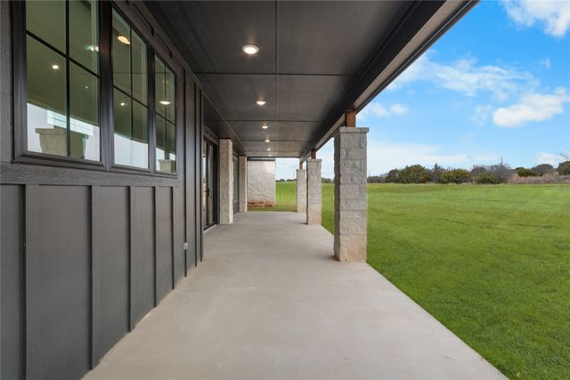 2004 Rana Drive, Cresson, TX 76035