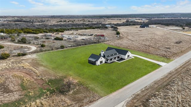 2004 Rana Drive, Cresson, TX 76035