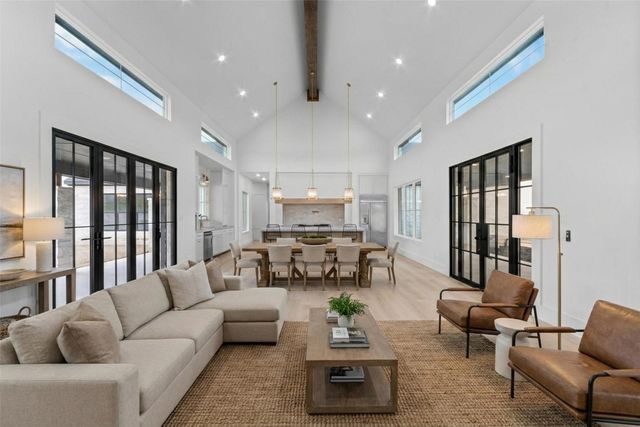 2004 Rana Drive, Cresson, TX 76035