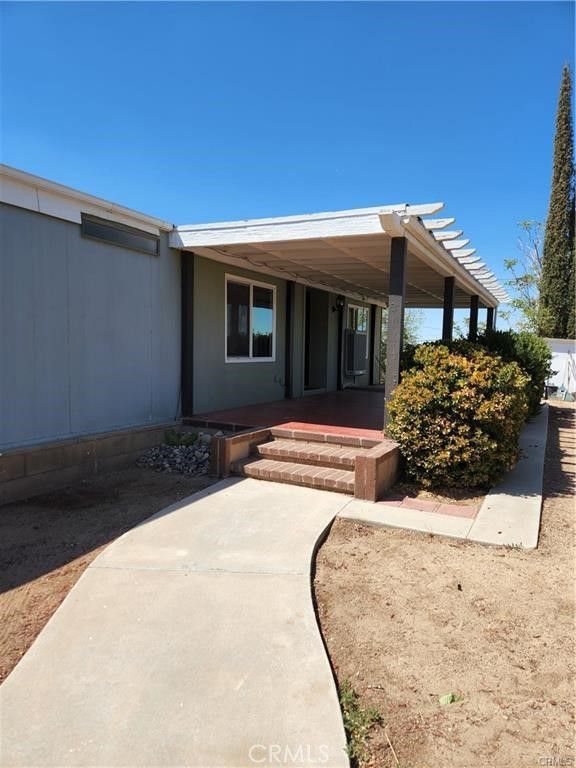 Image 1 of property listing at 19078 Monterey, Hesperia, CA 92345