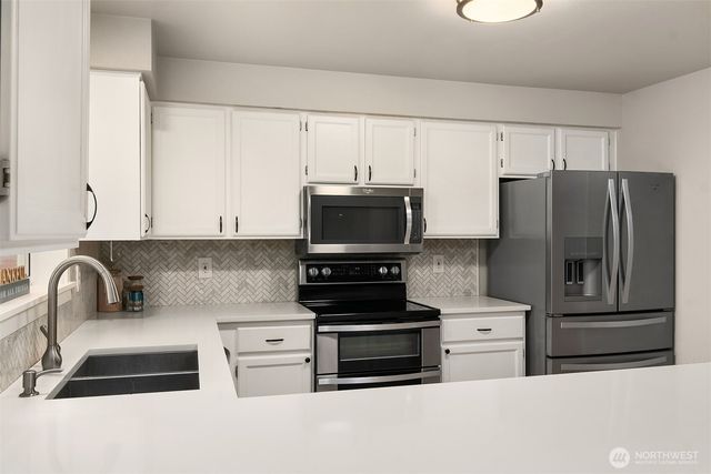 12008 SE 218th Place, Kent, WA 98031