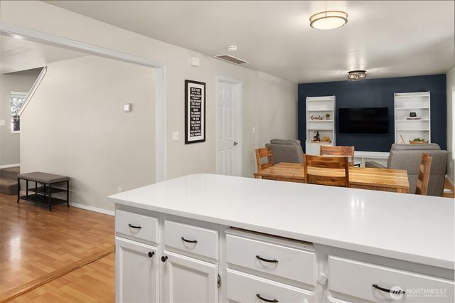 12008 SE 218th Place, Kent, WA 98031