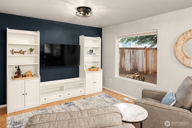 12008 SE 218th Place, Kent, WA 98031