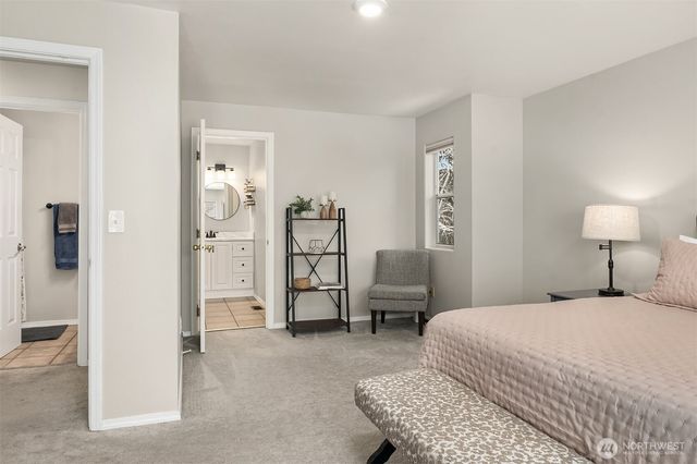 12008 SE 218th Place, Kent, WA 98031