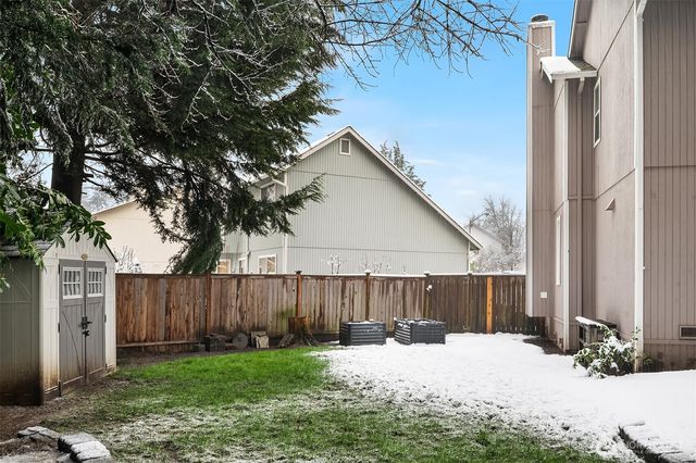 12008 SE 218th Place, Kent, WA 98031