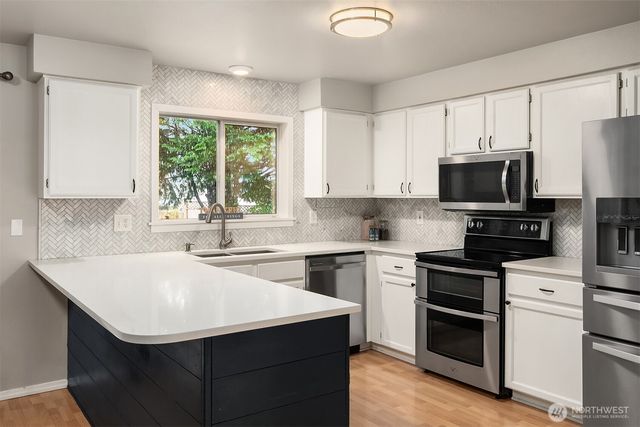 12008 SE 218th Place, Kent, WA 98031