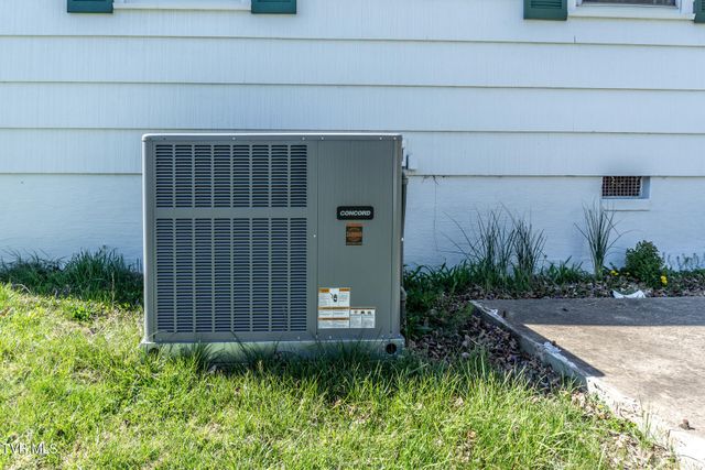 404 Dyer Circle, Greeneville, TN 37745