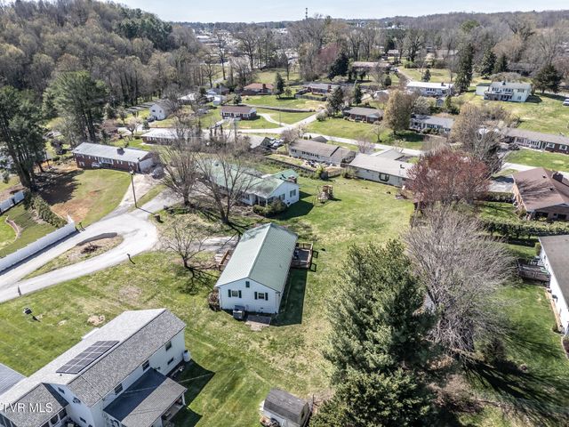 404 Dyer Circle, Greeneville, TN 37745