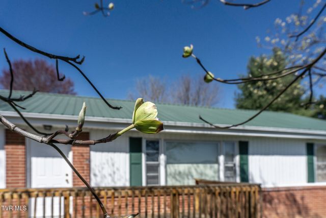 404 Dyer Circle, Greeneville, TN 37745