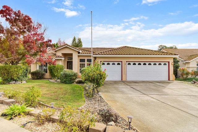 814 Pleasant Valley Dr, Ione, CA 95640