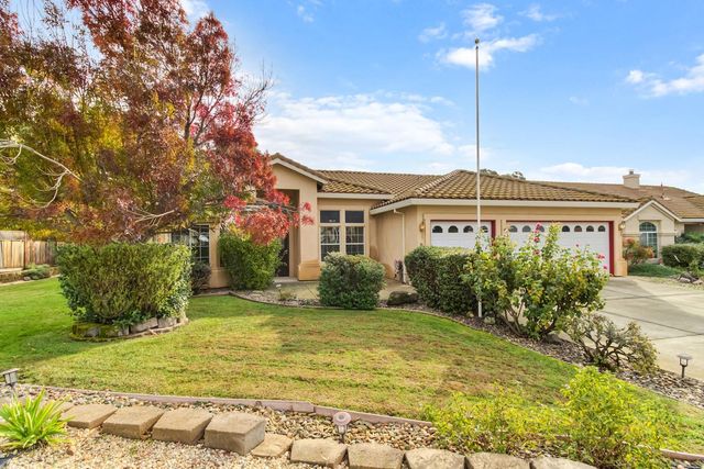 814 Pleasant Valley Dr, Ione, CA 95640