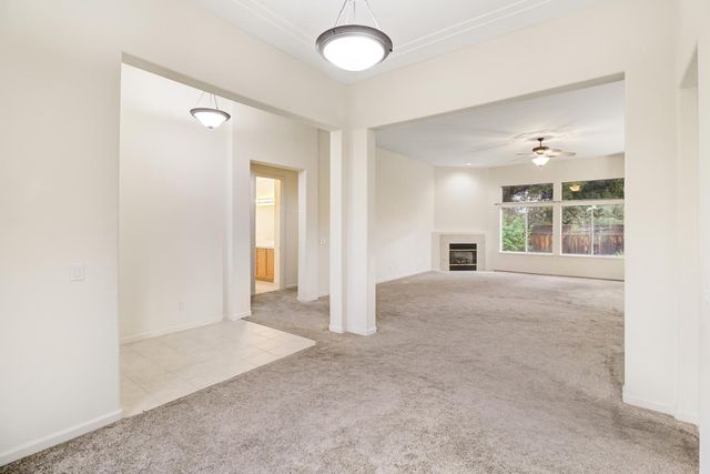 814 Pleasant Valley Dr, Ione, CA 95640