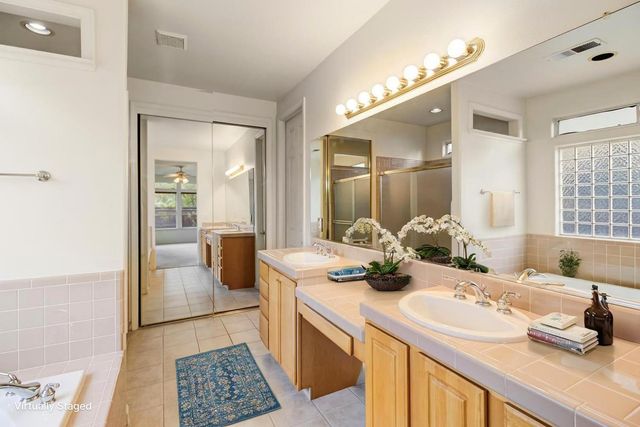 814 Pleasant Valley Dr, Ione, CA 95640