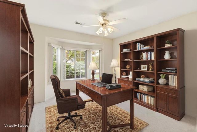 814 Pleasant Valley Dr, Ione, CA 95640