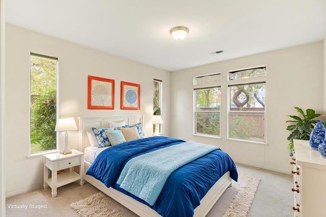 814 Pleasant Valley Dr, Ione, CA 95640