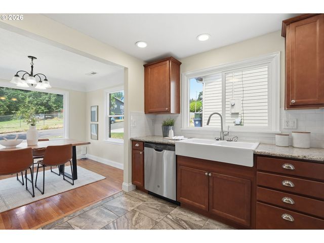 131 Nw 11TH Ave, Camas, WA 98607