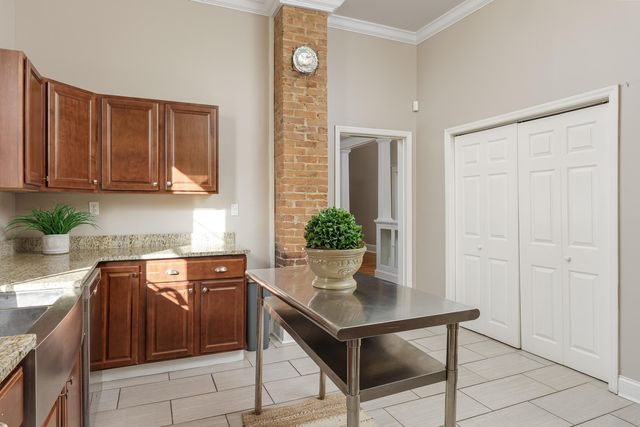 1604 Chamberlain Avenue, Chattanooga, TN 37404